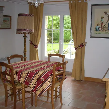 La Beuffrerie 住宿加早餐酒店 Mandeville-en-Bessin